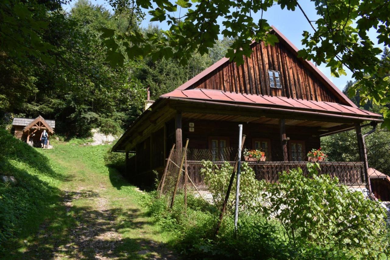 Drevenica Polomka, 5 Min Peso Restauracia, Ticha Ulica, Potok Villa Брезно Екстериор снимка