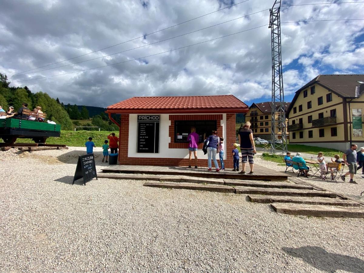 Drevenica Polomka, 5 Min Peso Restauracia, Ticha Ulica, Potok Villa Брезно Екстериор снимка